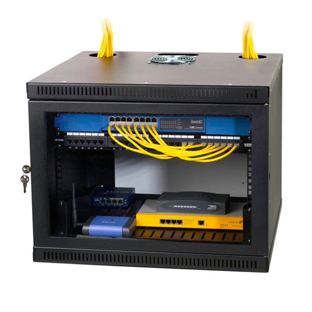 Wand gemonteerde Data Rack kasten (1)