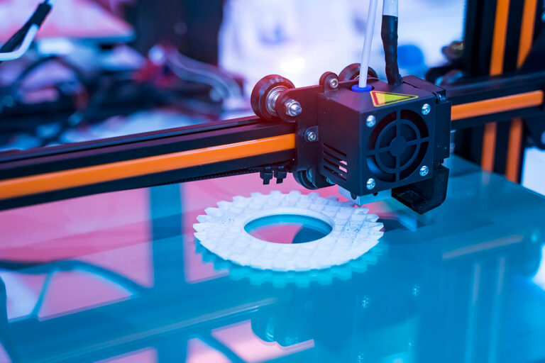3D printer or additive manufacturing and robotic automation tech