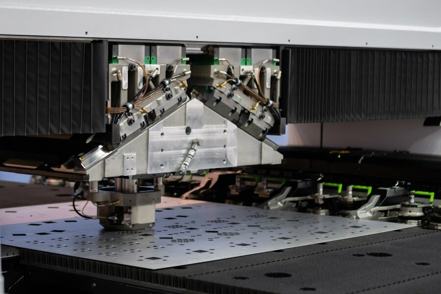cnc punching services