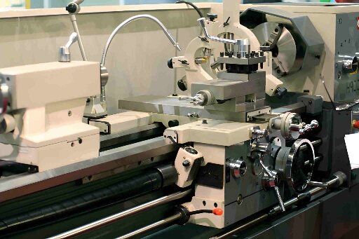Key Components of a Lathe