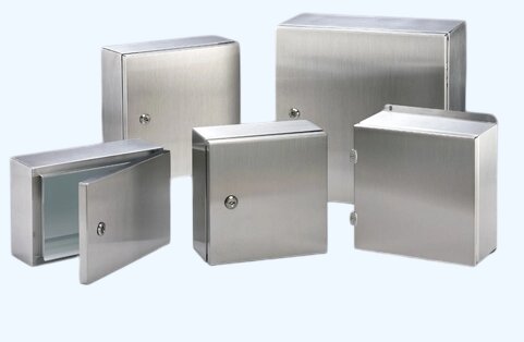 Stainless Steel vs Aluminum Enclosures