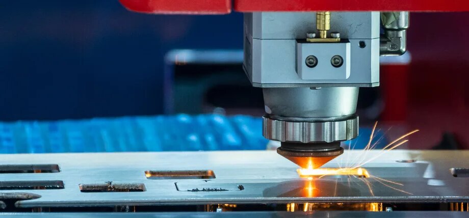 laser cutting Metal