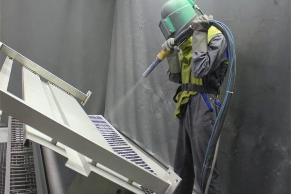 Step by Step Overview of Sandblasting Stainless Steel